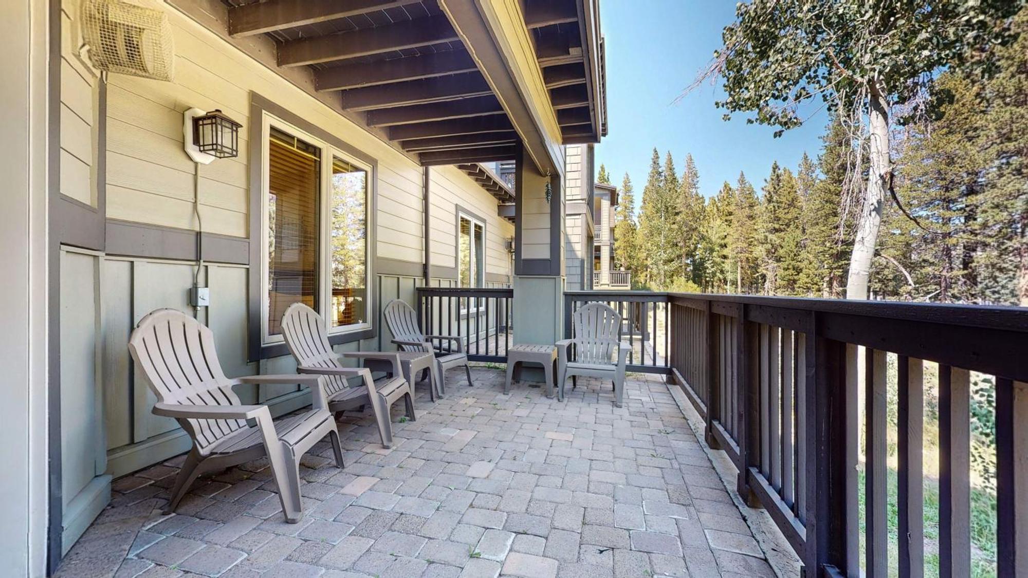 Mammoth Green 118 Located On Sierra Star Golf Course, Private Patio, Summer Pool Condo Маммот-Лейкс Екстер'єр фото